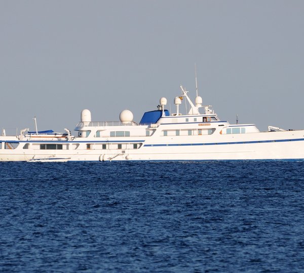 who owns al diriyah yacht